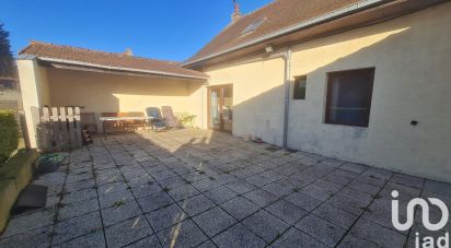 House 4 rooms of 117 m² in Estaires (59940)