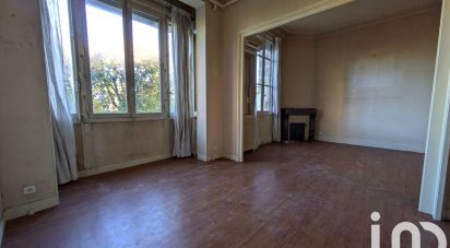 Apartment 5 rooms of 86 m² in Bordeaux (33000)