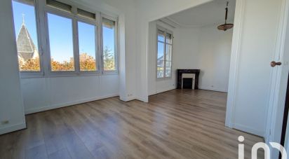 Apartment 5 rooms of 91 m² in Bordeaux (33000)