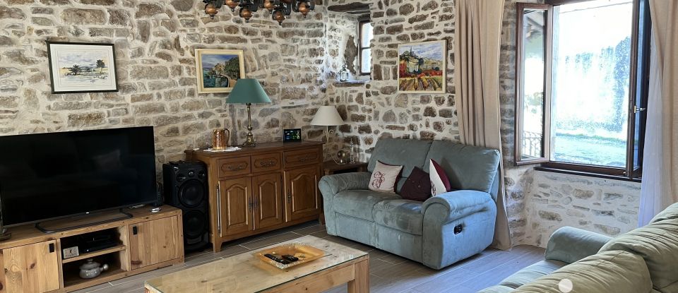 House 6 rooms of 136 m² in Brignon (30190)