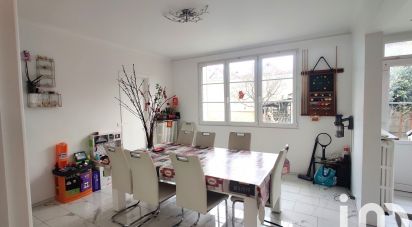 Traditional house 5 rooms of 158 m² in Neuilly-sur-Marne (93330)