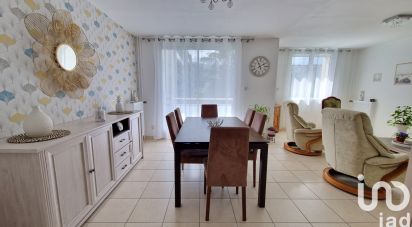 Appartement 4 pièces de 71 m² à Saint-Martin-d'Hères (38400)