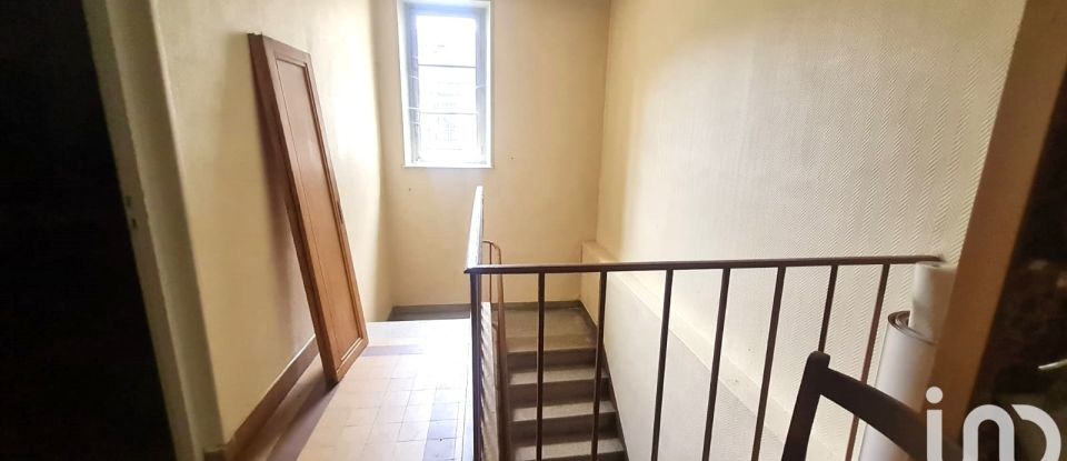 Maison 5 pièces de 195 m² à Nouzonville (08700)