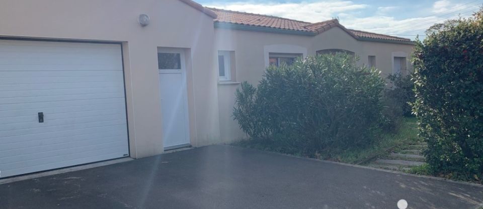 Maison 6 pièces de 140 m² à MACHECOUL (44270)