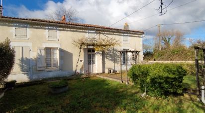 Country house 6 rooms of 145 m² in Néré (17510)