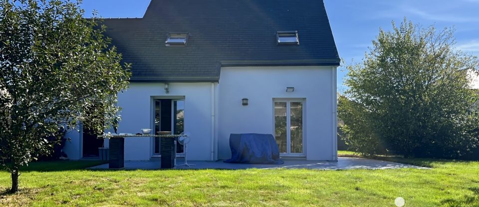 House 6 rooms of 115 m² in Bruz (35170)