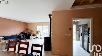 Traditional house 5 rooms of 190 m² in La Terrasse-sur-Dorlay (42740)