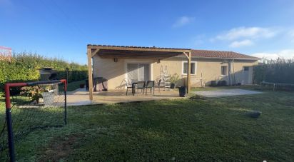 House 5 rooms of 121 m² in Neuville-de-Poitou (86170)