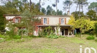 Country house 5 rooms of 145 m² in Nérac (47600)