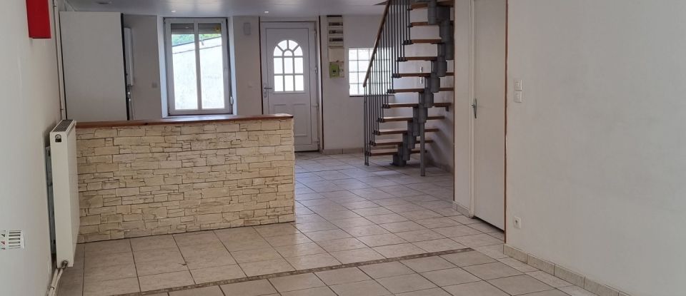 Maison de village 5 pièces de 87 m² à Haraucourt (08450)