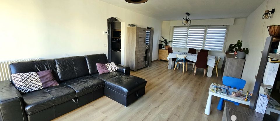 Maison 4 pièces de 90 m² à Saint-Saulve (59880)