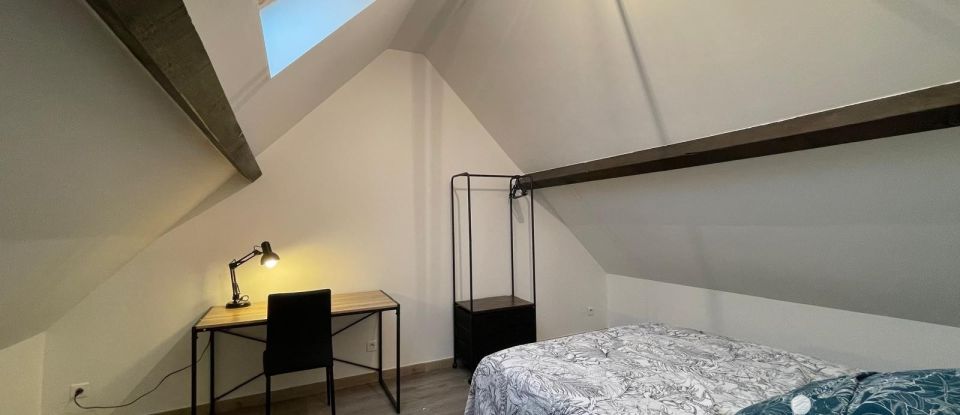 Maison 9 pièces de 210 m² à Nogent-sur-Oise (60180)