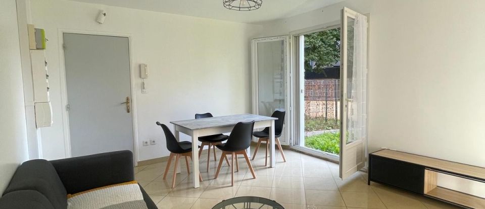 Maison 9 pièces de 210 m² à Nogent-sur-Oise (60180)