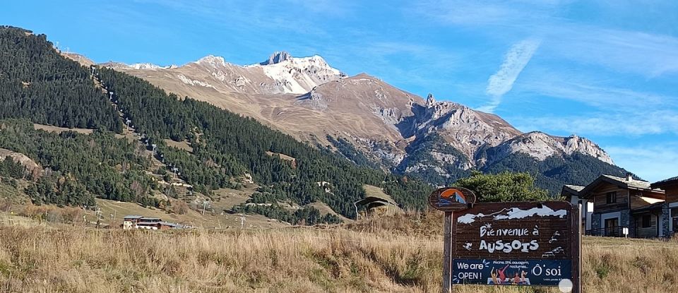 Traditional house 7 rooms of 194 m² in Aussois (73500)