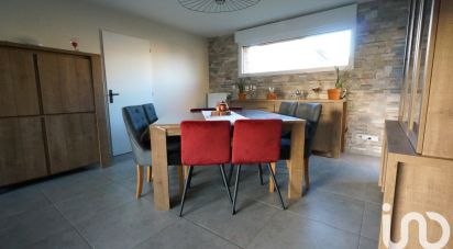 Pavilion 4 rooms of 104 m² in Carnin (59112)