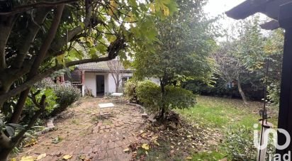 Maison traditionnelle 6 pièces de 122 m² à Savigny-le-Temple (77176)