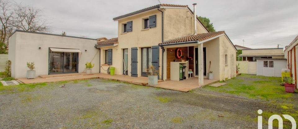 Maison 6 pièces de 142 m² à Gradignan (33170)