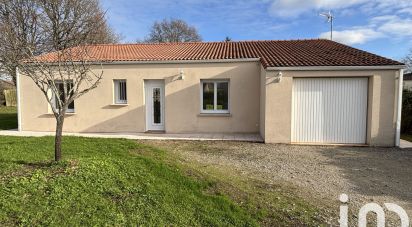 Pavilion 4 rooms of 94 m² in Parthenay (79200)