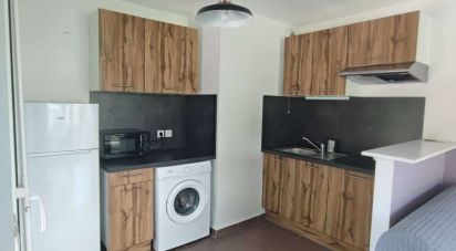 Studio 1 room of 36 m² in Lille (59000)