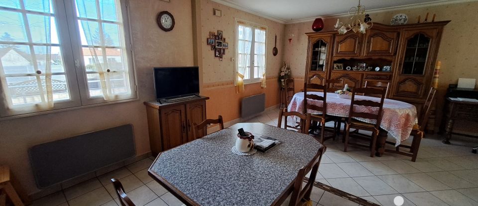 Traditional house 4 rooms of 97 m² in Le Poiré-sur-Vie (85170)