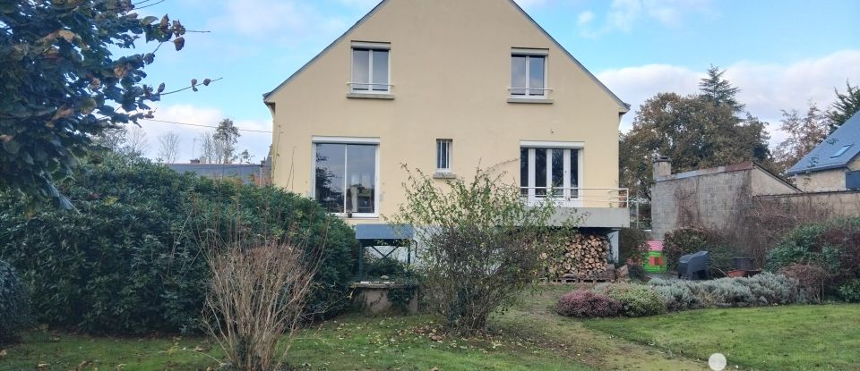 Maison 6 pièces de 164 m² à Ploërmel (56800)