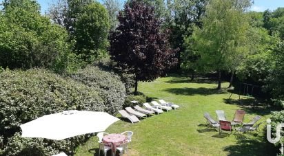 House 10 rooms of 256 m² in Dormelles (77130)