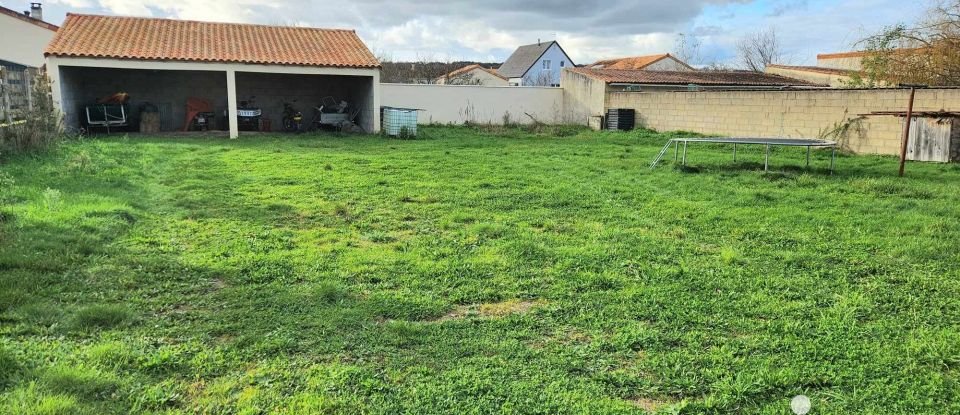 Maison 5 pièces de 147 m² à Vouneuil-sur-Vienne (86210)