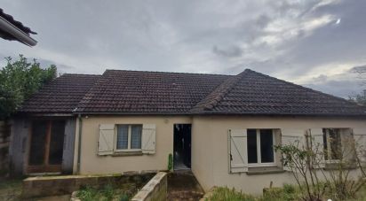 Maison 4 pièces de 120 m² à Villeneuve-sur-Yonne (89500)