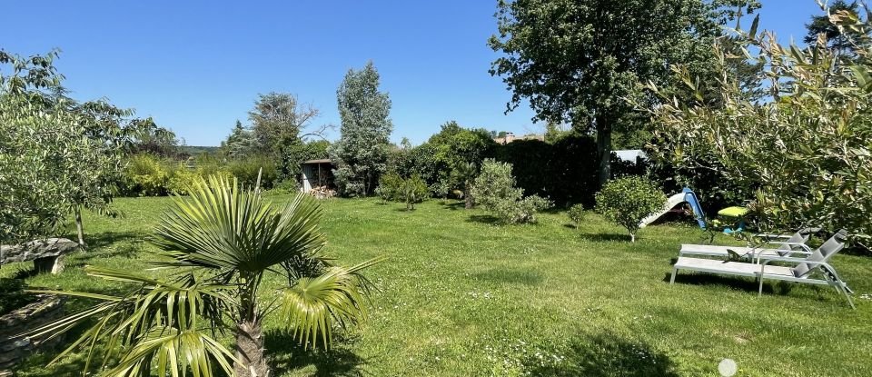 House 7 rooms of 217 m² in Bourdonné (78113)