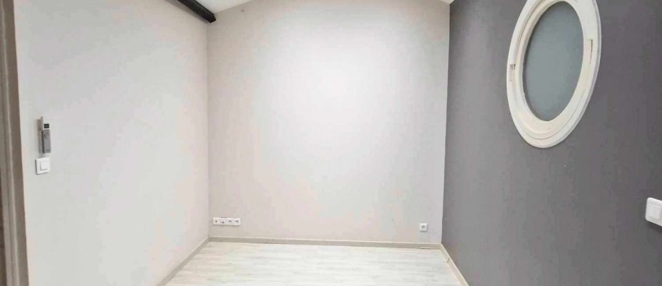 Appartement 5 pièces de 120 m² à Essarts en Bocage (85140)