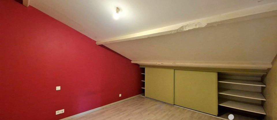 Appartement 5 pièces de 120 m² à Essarts en Bocage (85140)