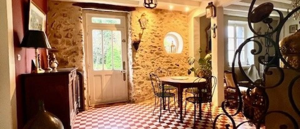 House 7 rooms of 147 m² in Marcoussis (91460)