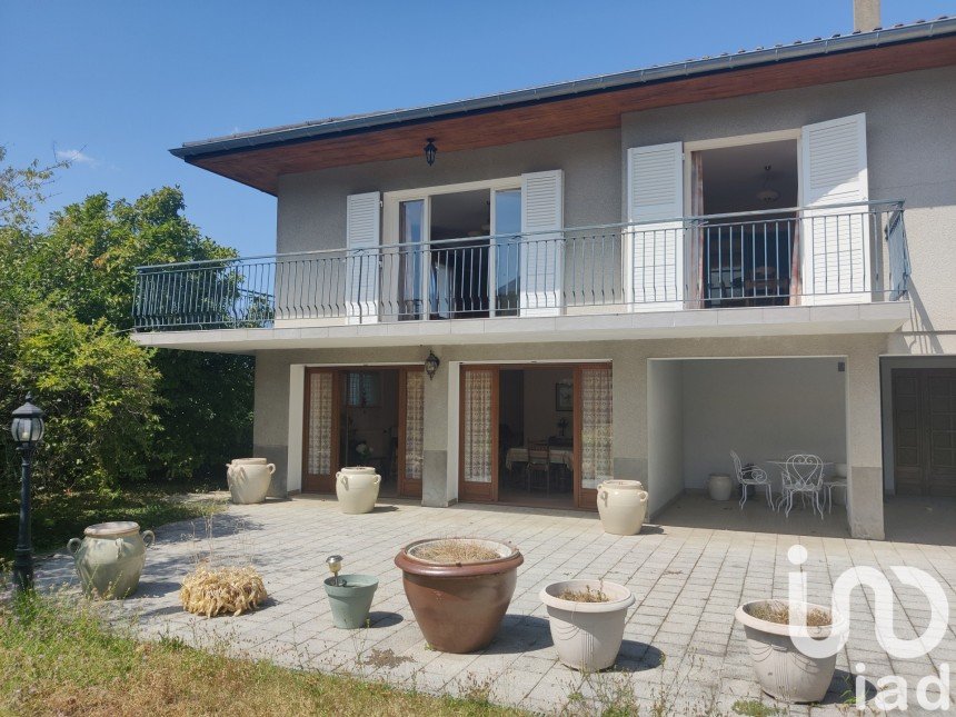 Maison 6 pièces de 169 m² à Jarrie (38560)