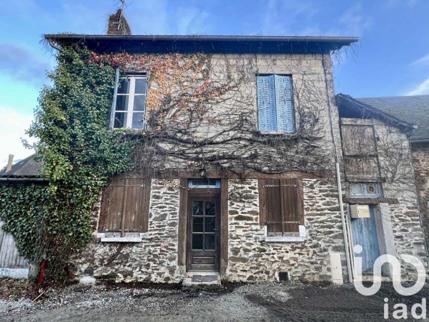 Village house 3 rooms of 51 m² in Lagraulière (19700)