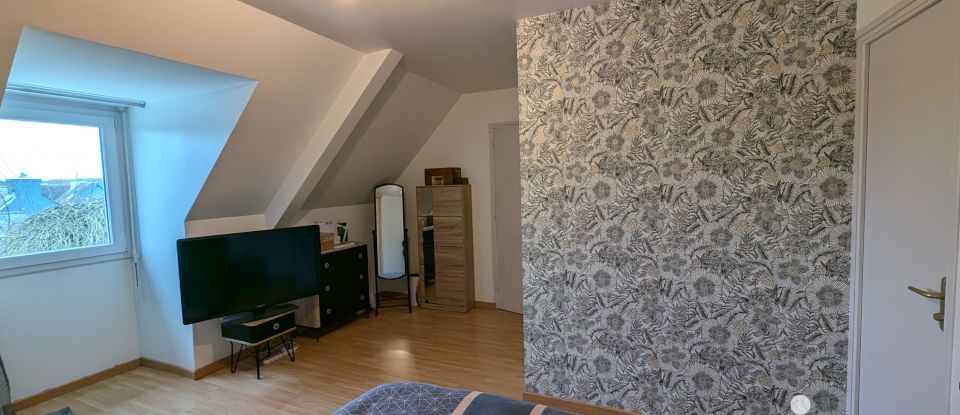 Maison 5 pièces de 115 m² à Berné (56240)