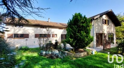 House 9 rooms of 180 m² in Saint-Nizier-le-Désert (01320)