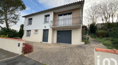 Maison 4 pièces de 108 m² à Parthenay (79200)