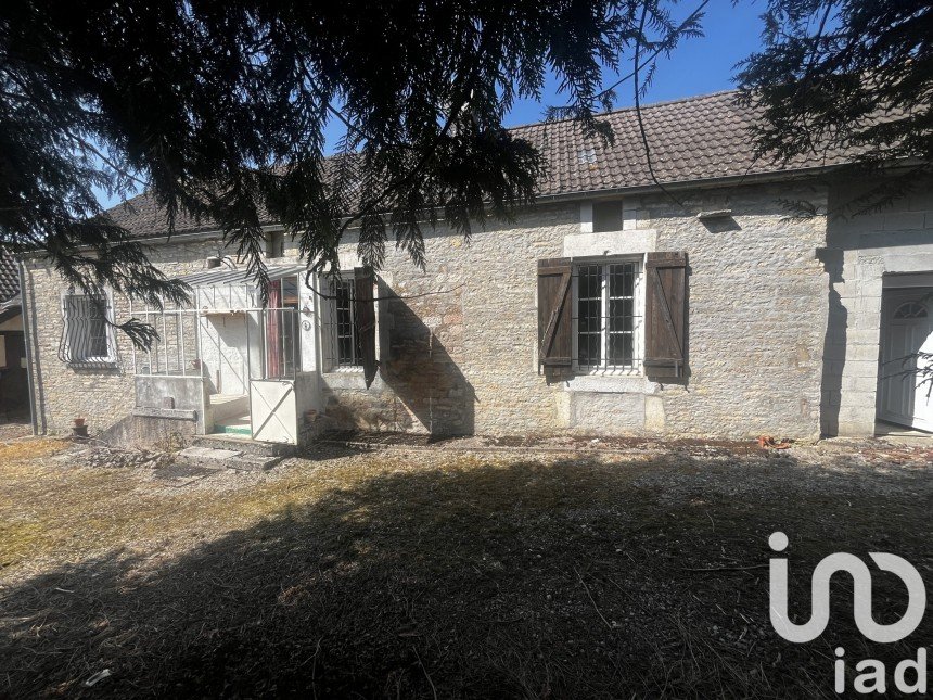 Maison de village 4 pièces de 68 m² à Arthonnay (89740)