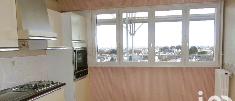 Appartement 3 pièces de 75 m² à Lorient (56100)