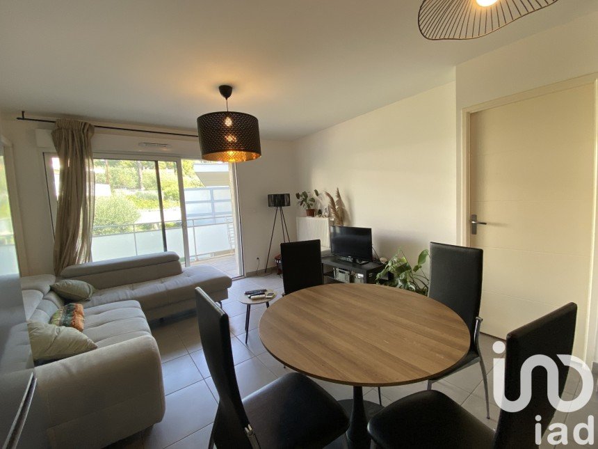 Apartment 2 rooms of 39 m² in Toulon (83100)