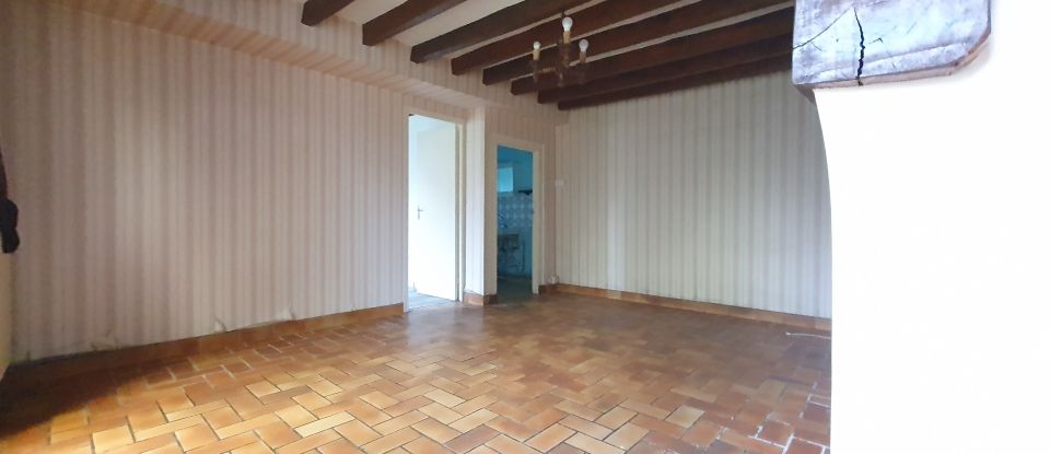 Maison de campagne 3 pièces de 88 m² à Saint-Aubin-des-Coudrais (72400)