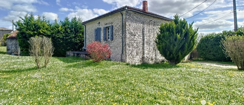 Village house 6 rooms of 135 m² in Montaigu-de-Quercy (82150)