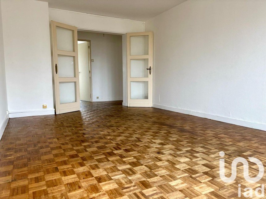 Appartement 3 pièces de 62 m² à Bordeaux (33800)