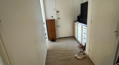 Apartment 3 rooms of 70 m² in Nice (06200)