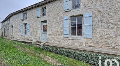 Maison 5 pièces de 146 m² à Arçais (79210)