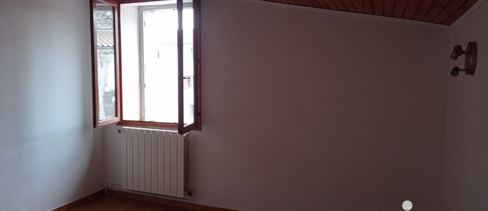 Town house 4 rooms of 83 m² in Bédarieux (34600)