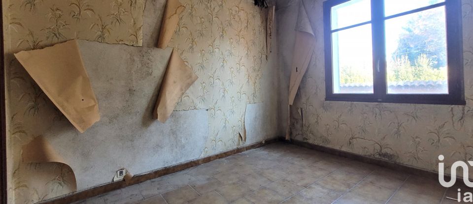 Traditional house 7 rooms of 165 m² in Camaret-sur-Aigues (84850)