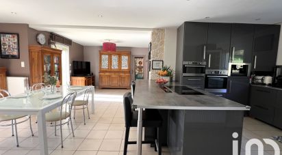 House 5 rooms of 196 m² in Saint-Martin-le-Vinoux (38950)