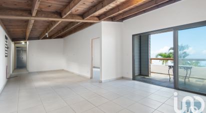 Maison 8 pièces de 183 m² à Saint-Leu (97424)