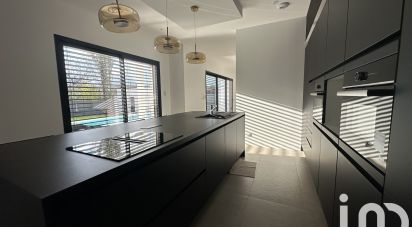 Maison d’architecte 7 pièces de 171 m² à - (49124)